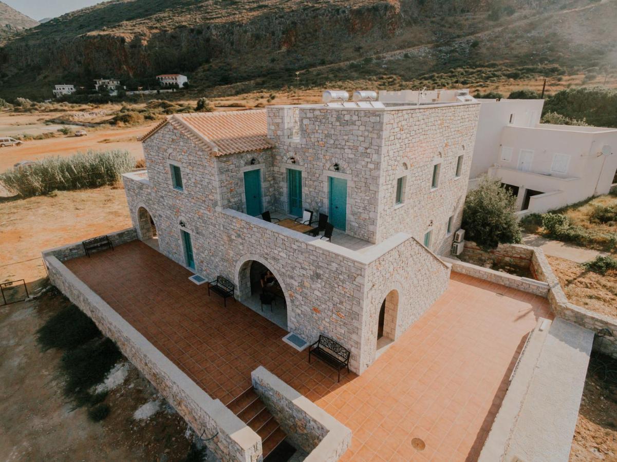 George Seafront Suites Neo Oitilo Exterior photo