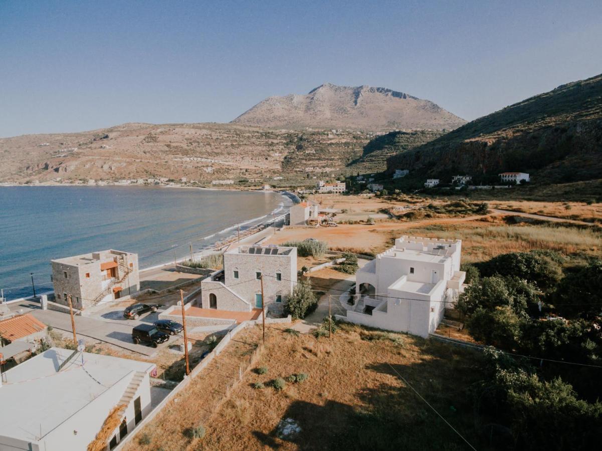 George Seafront Suites Neo Oitilo Exterior photo